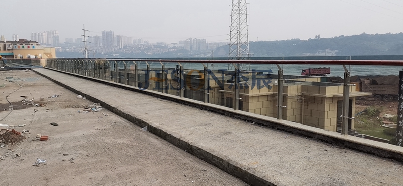 專業(yè)江景護(hù)欄，還看杰辰五金